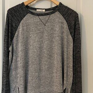 Contrasting grey, Rag and Bone shirt, side slits, flowy.